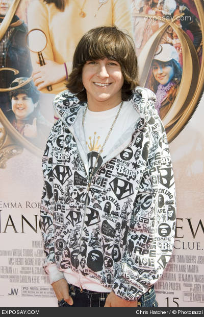 mitchel-musso-nancy-drew-world-premiere-0XBz4i.jpg